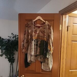 Floral Short Sleeve Women's Top